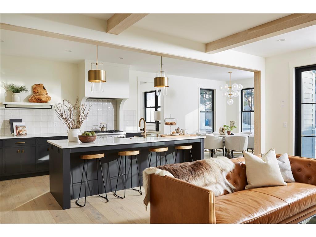 45XX Parkside Ln Edina MN 55436 7018761 image2