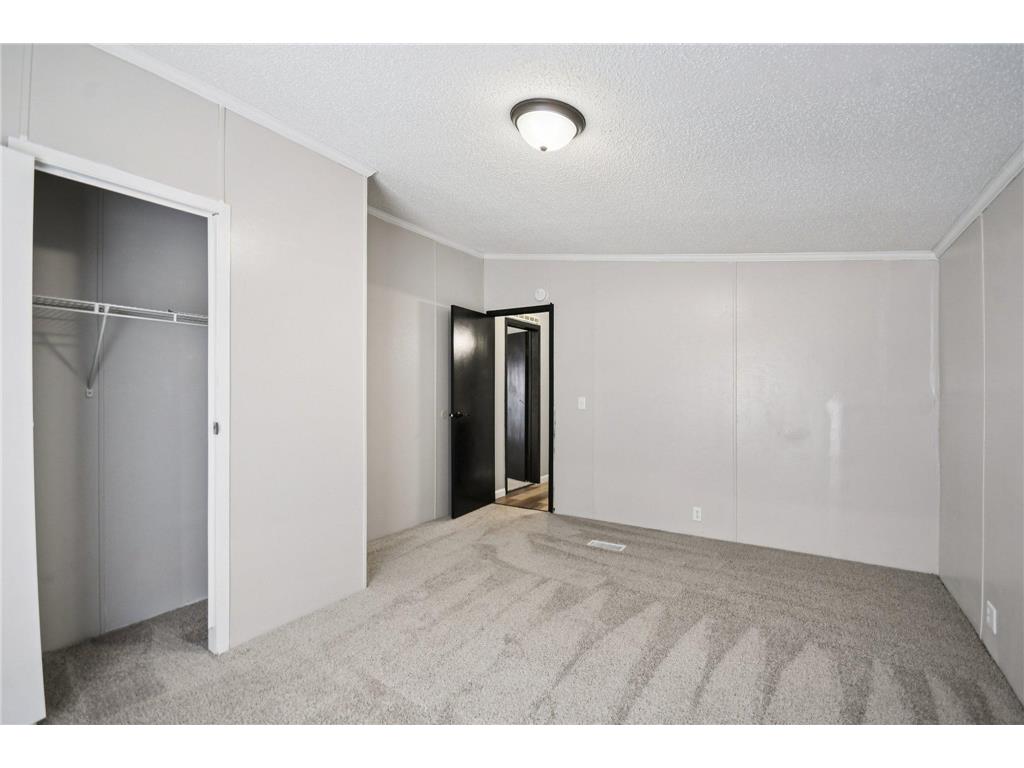 46 115th Avenue NE Blaine MN 55434 6824301 image17