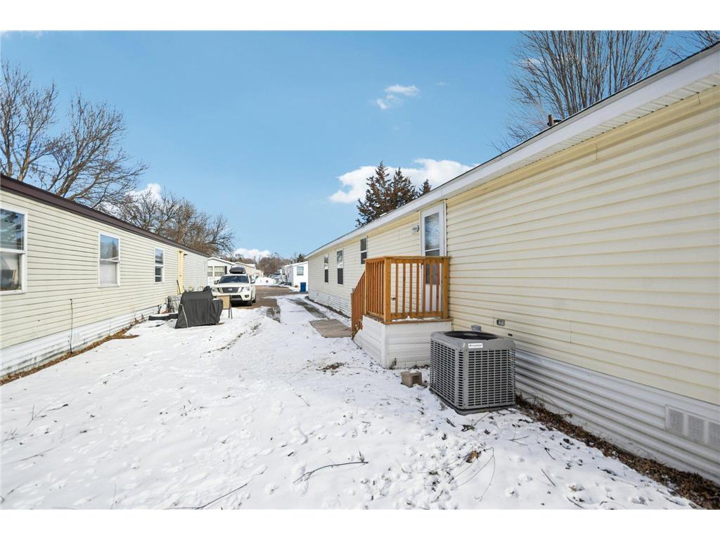 46 115th Avenue NE Blaine MN 55434 6824301 image26