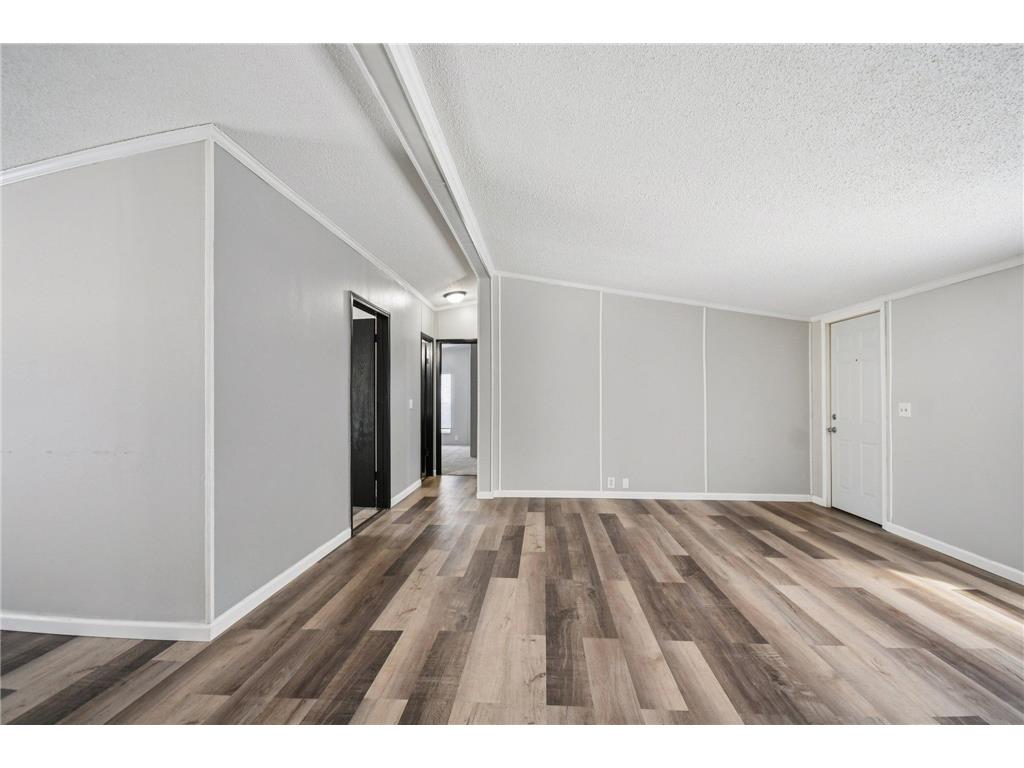 46 115th Avenue NE Blaine MN 55434 6824301 image9