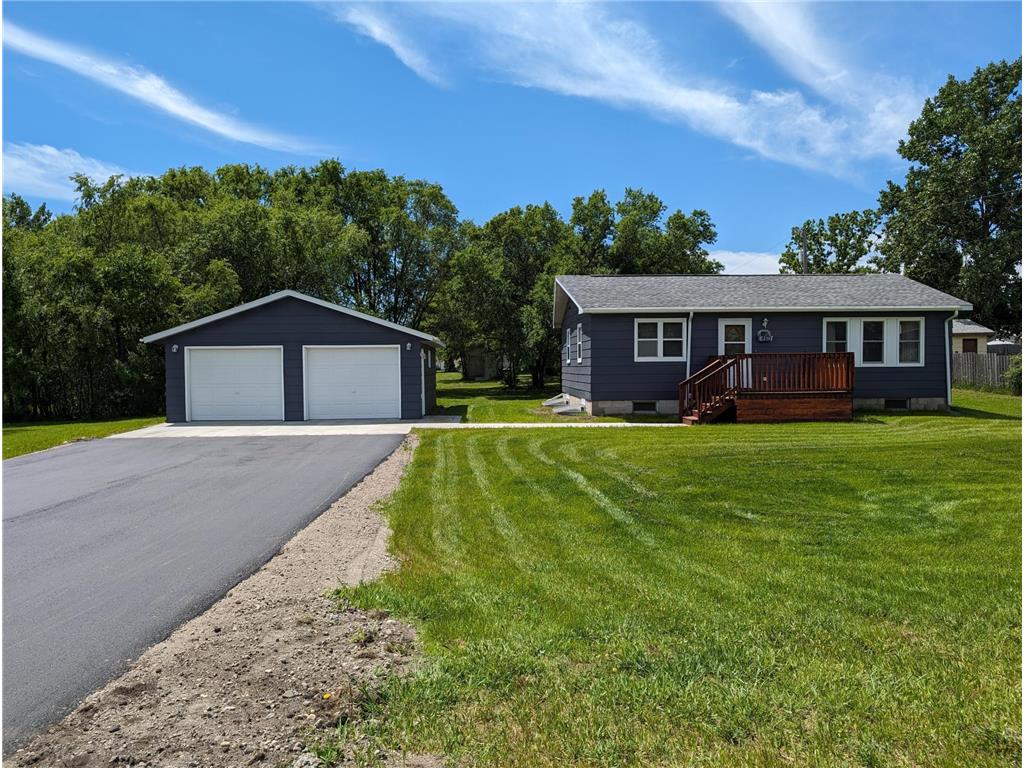 460 5th St. NE Street NE Perham MN 56573 6569409 image1
