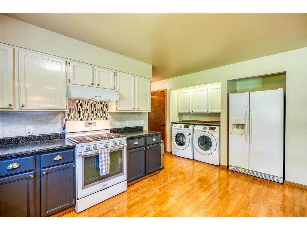 460 Lake Avenue Tenstrike MN 56683 - Gull Lake 7099567 image11