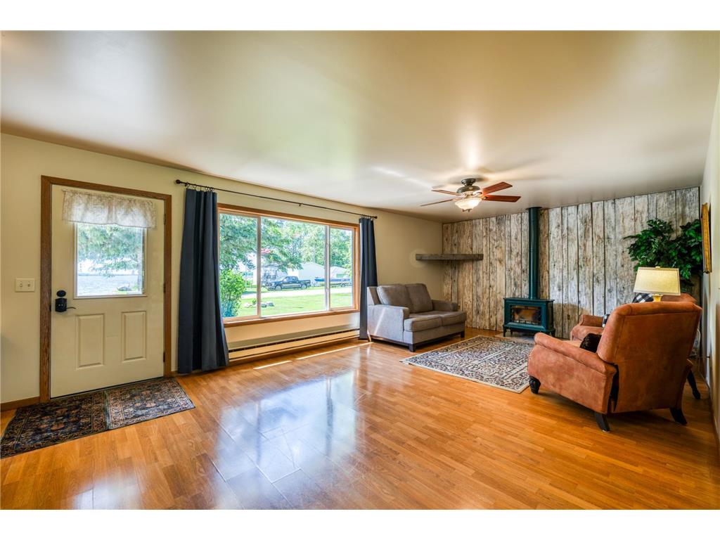460 Lake Avenue Tenstrike MN 56683 - Gull Lake 7099567 image15