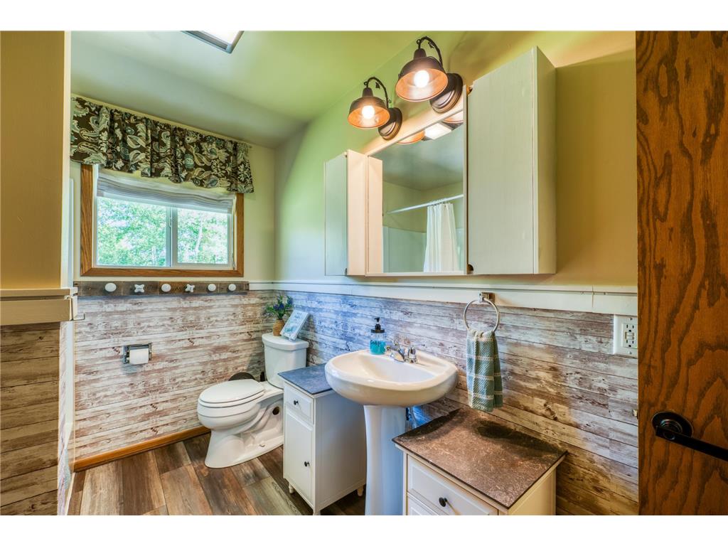 460 Lake Avenue Tenstrike MN 56683 - Gull Lake 7099567 image24