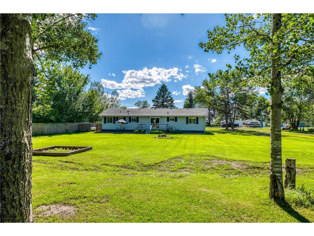 460 Lake Avenue Tenstrike MN 56683 - Gull Lake 7099567 image55