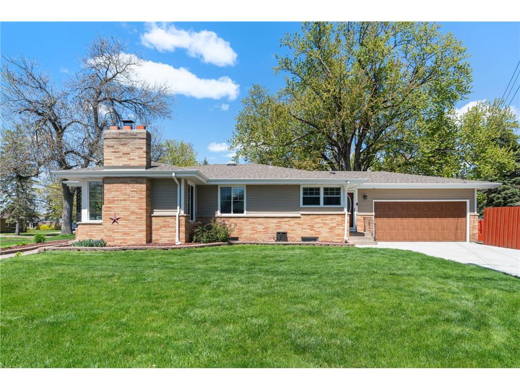 4600 France Avenue N Robbinsdale MN 55422 7088444 image1