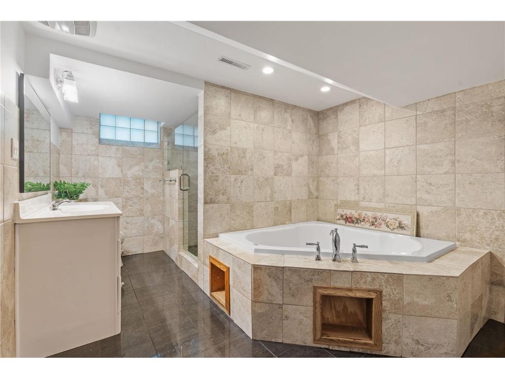4600 France Avenue N Robbinsdale MN 55422 7088444 image35