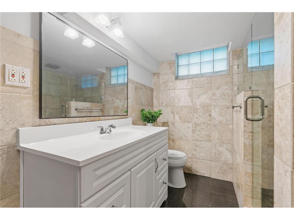 4600 France Avenue N Robbinsdale MN 55422 7088444 image36