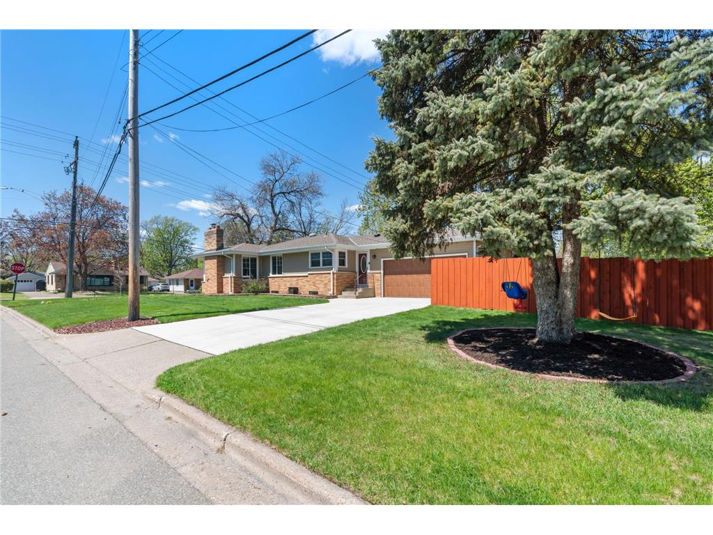 4600 France Avenue N Robbinsdale MN 55422 7088444 image52