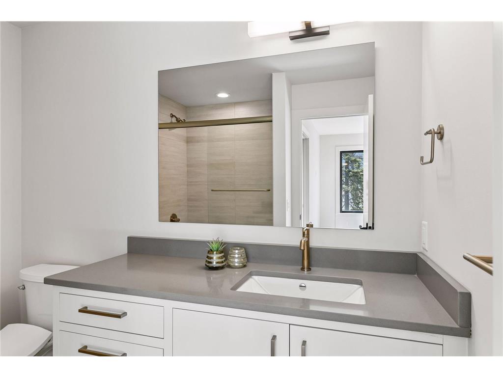 4601 Concord Terrace Edina MN 55424 7062789 image28