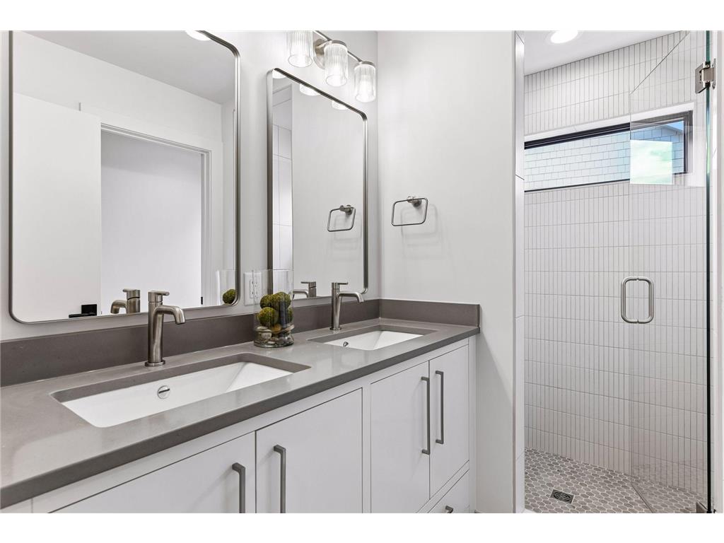 4601 Concord Terrace Edina MN 55424 7062789 image29