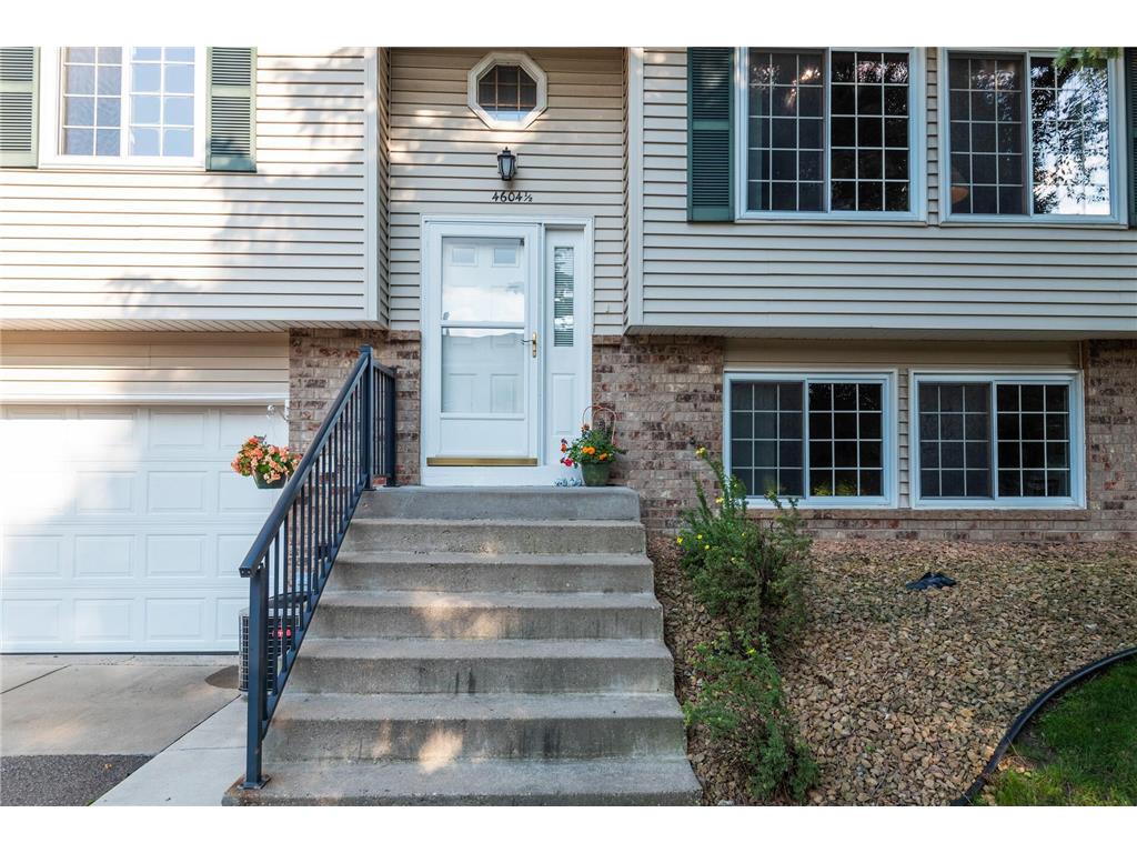4604 1/2 Penkwe Way, Eagan, MN, 55122 MLS 6253861 Edina Realty