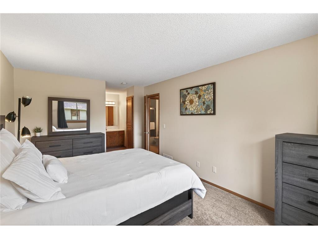 4604 Rosewood Lane N Plymouth MN 55442 7036115 image15