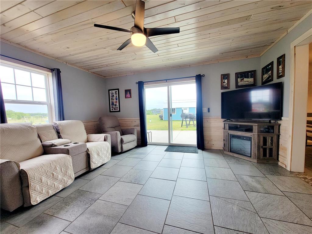 46049 St Lawrence Drive Perham MN 56573 7013025 image9