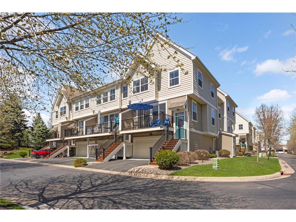 4605 Victor Path 1, Hugo, MN, 55038 MLS 6557929 Edina Realty