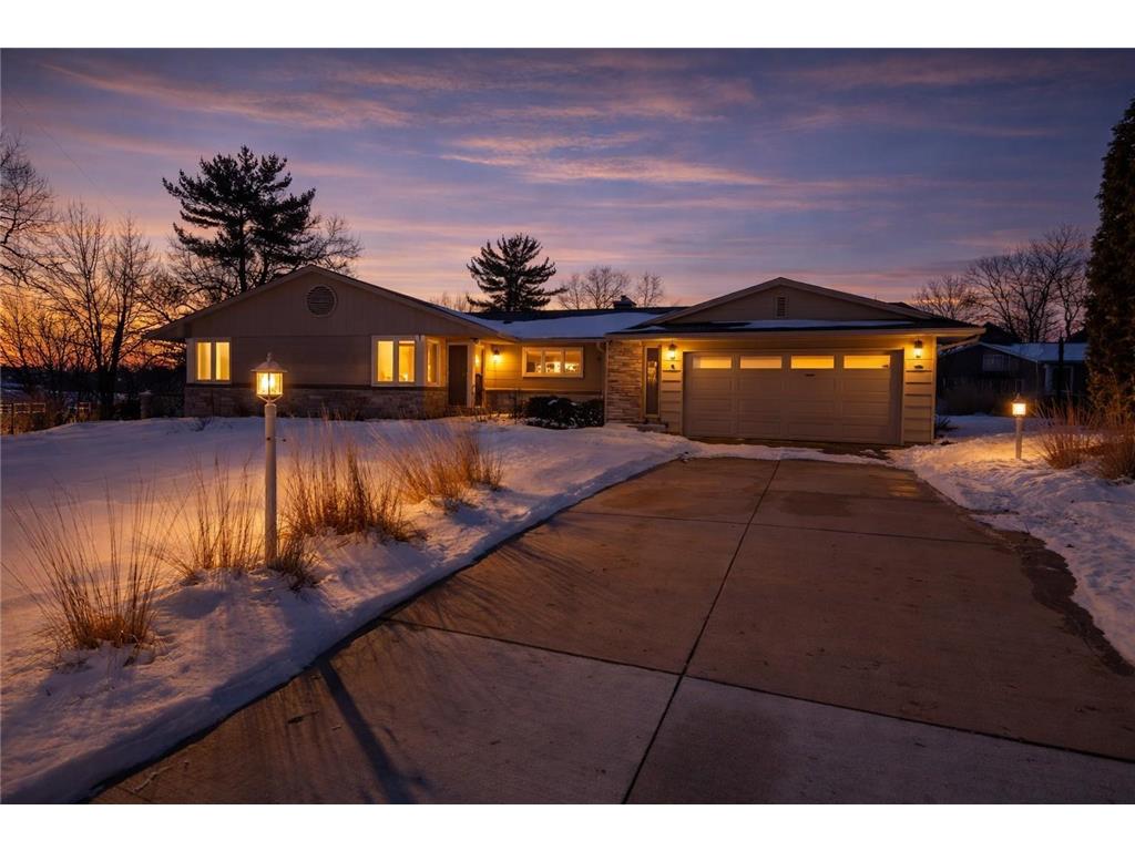 4605 W 62nd Street Edina MN 55424 7039748 image1