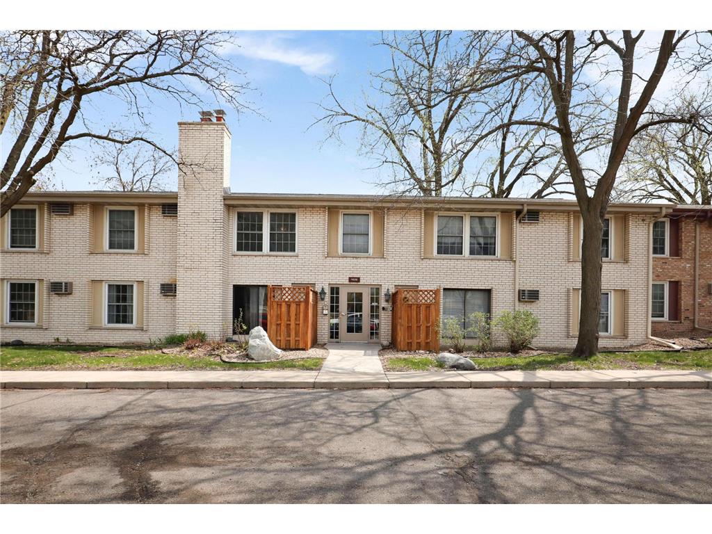 4606 Cedar Lake Road S #3 Saint Louis Park MN 55416 6366372 image1