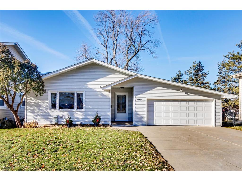 4606 Johnson Street NE Columbia Heights MN 55421 6449908 image1