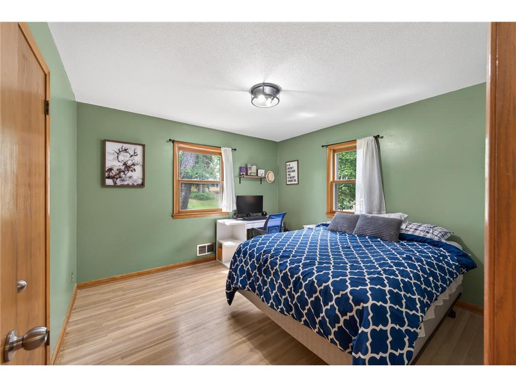 4607 Washington Street NE Columbia Heights MN 55421 7062572 image12