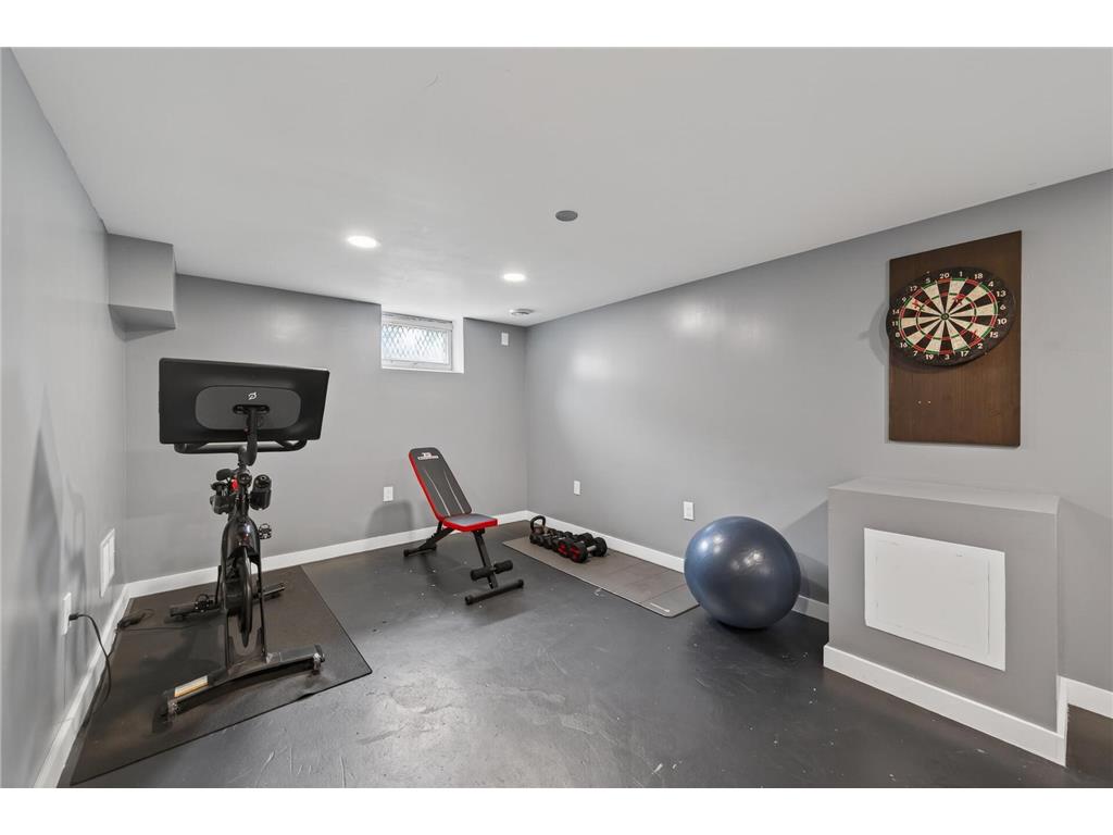 4607 Washington Street NE Columbia Heights MN 55421 7062572 image17