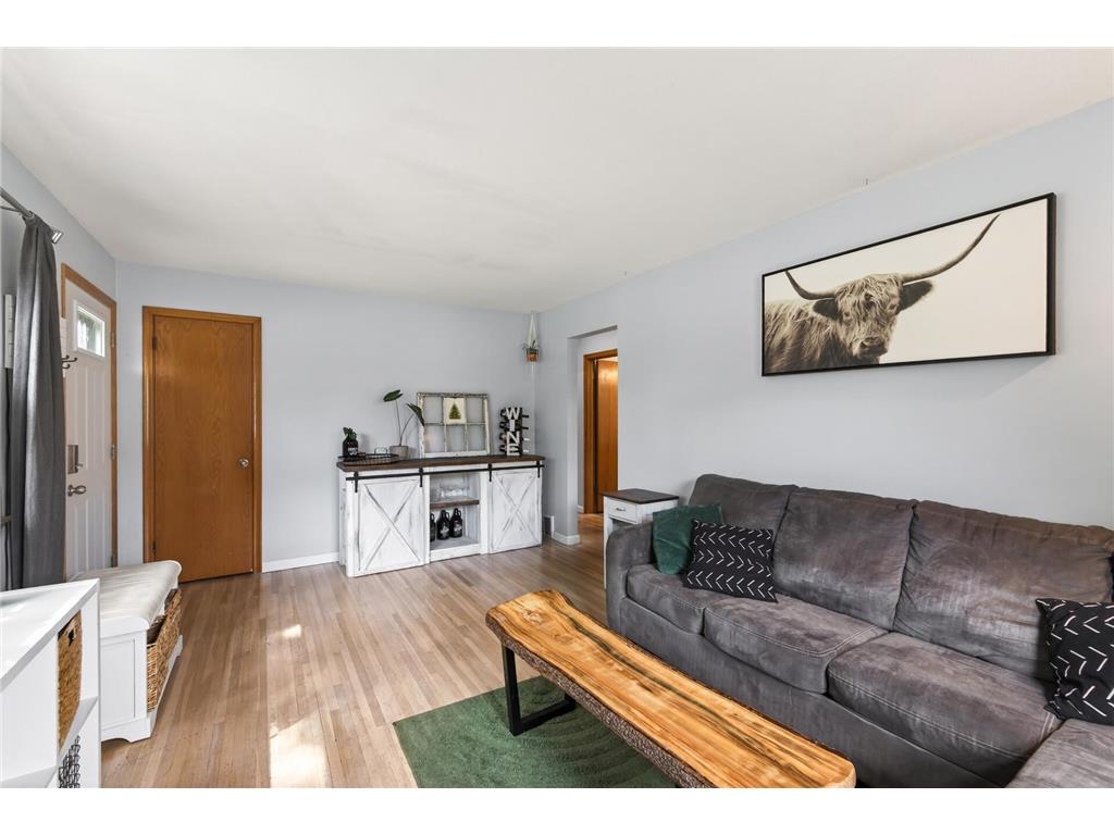 4607 Washington Street NE Columbia Heights MN 55421 7062572 image3