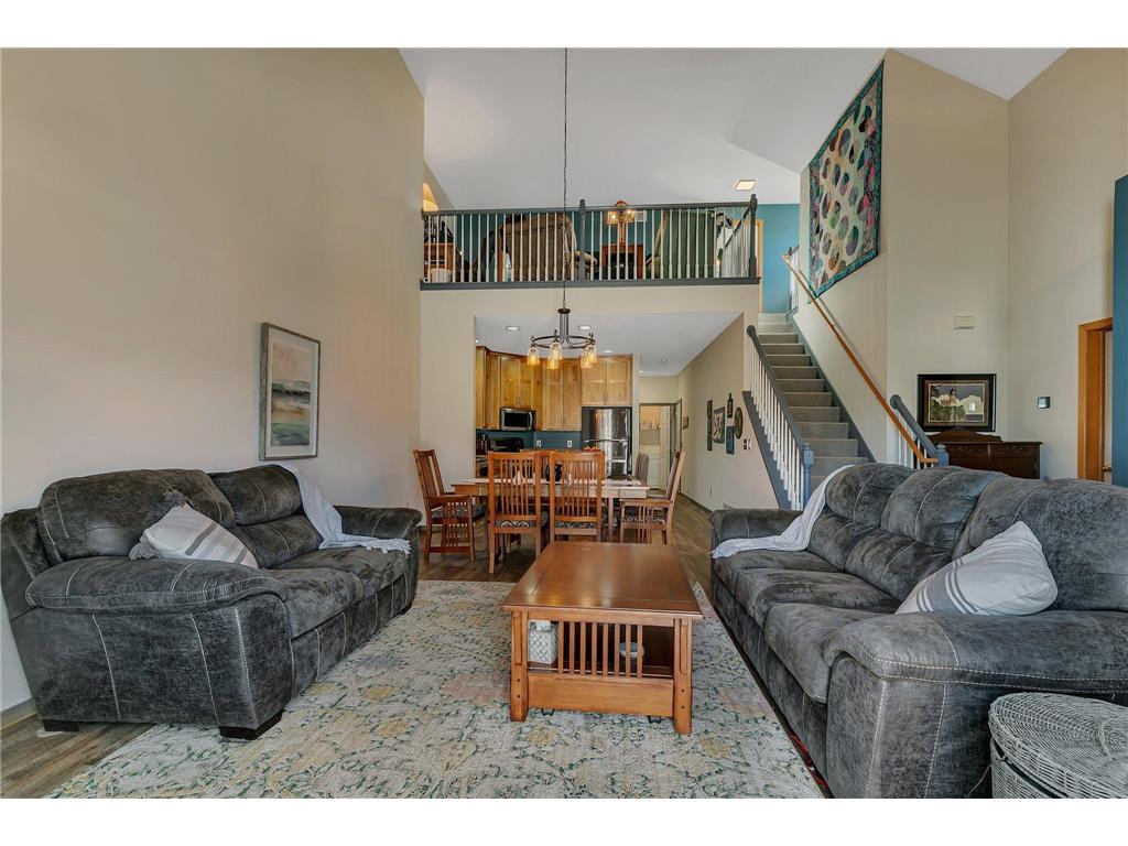 461 Hickory Lane N Oakdale MN 55128 6490977 image1