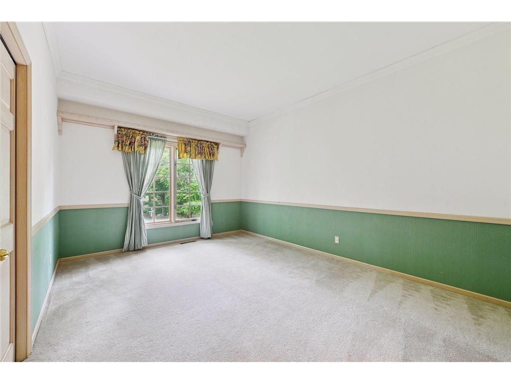 461 Peavey Lane Wayzata MN 55391 6780111 image32