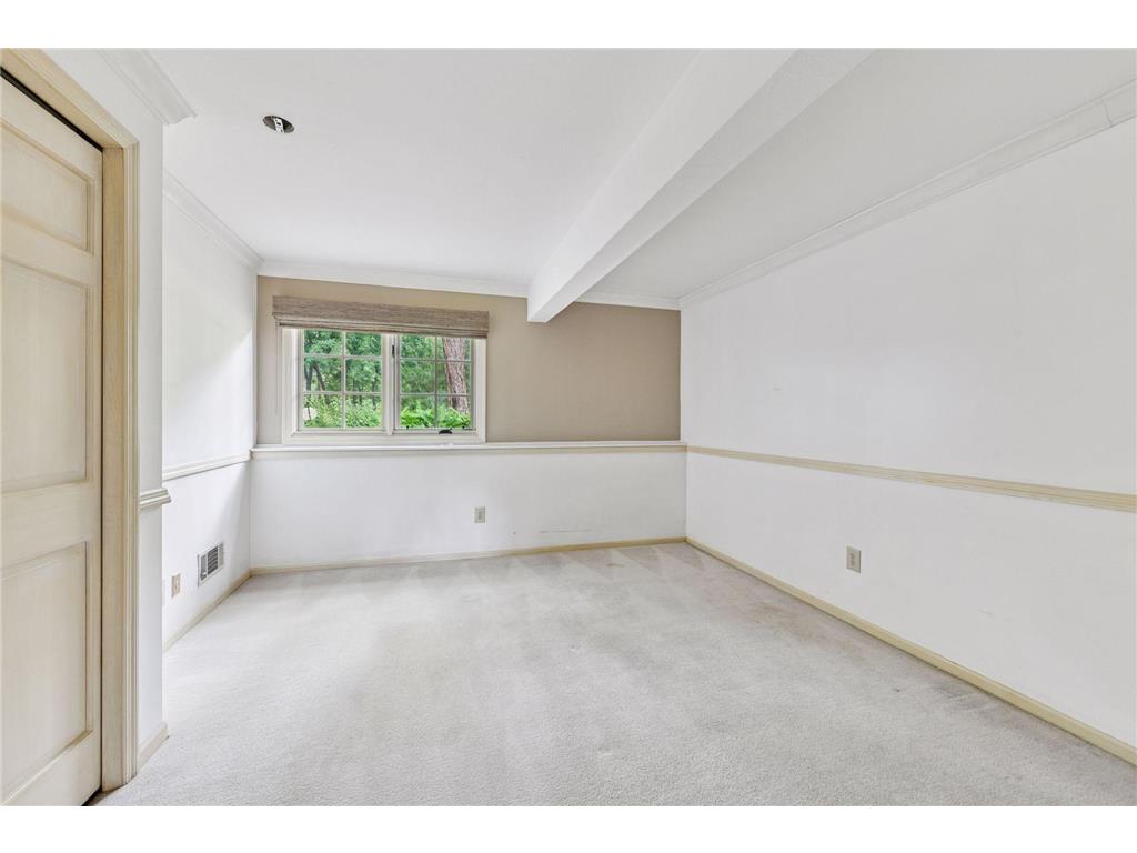 461 Peavey Lane Wayzata MN 55391 6780111 image38