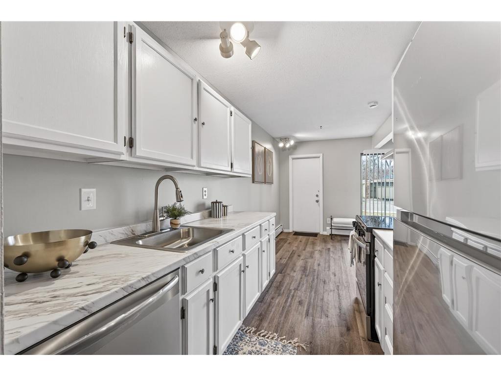 4612 Cedar Lake Road S #4 Saint Louis Park MN 55416 7048106 image14