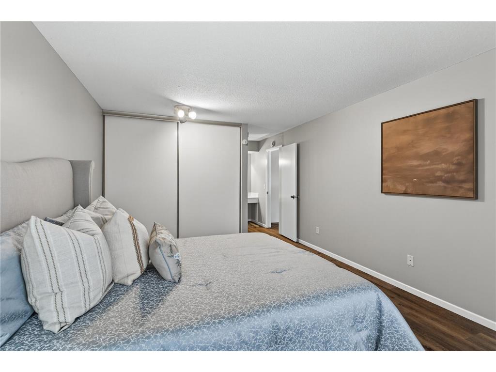 4612 Cedar Lake Road S #4 Saint Louis Park MN 55416 7048106 image20
