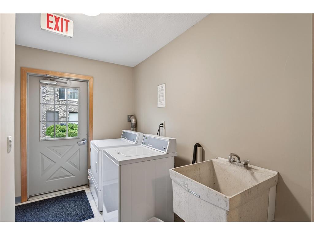 4612 Cedar Lake Road S #4 Saint Louis Park MN 55416 7048106 image25