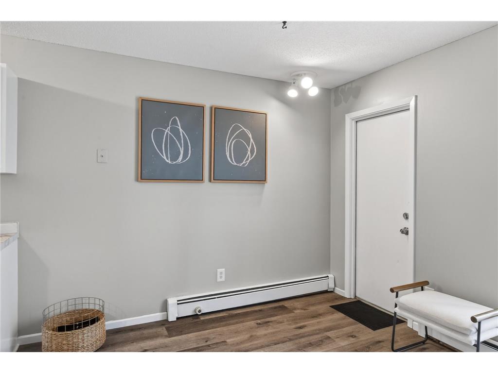 4612 Cedar Lake Road S #4 Saint Louis Park MN 55416 7048106 image4