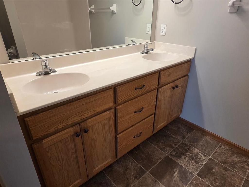 4612 Hampshire Avenue N Crystal MN 55428 7065446 image16
