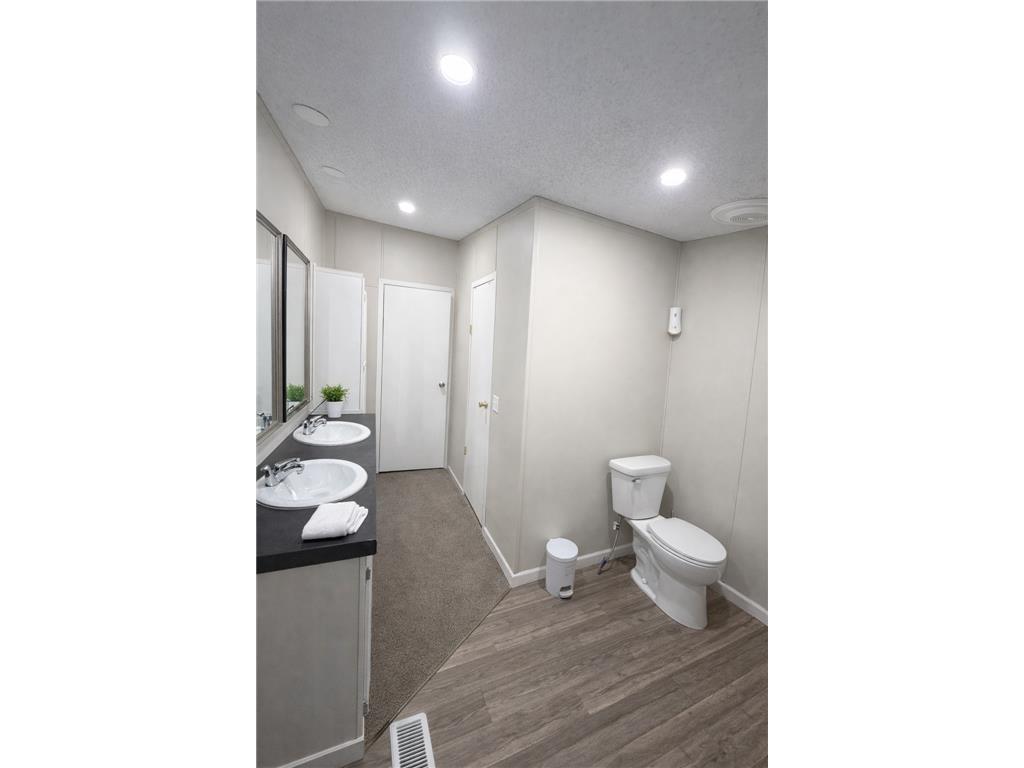 4613 Lisa Court Arden Hills MN 55112 7008544 image7