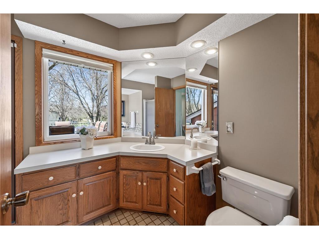 4615 Deerwood Lane N Plymouth MN 55442 7056402 image15