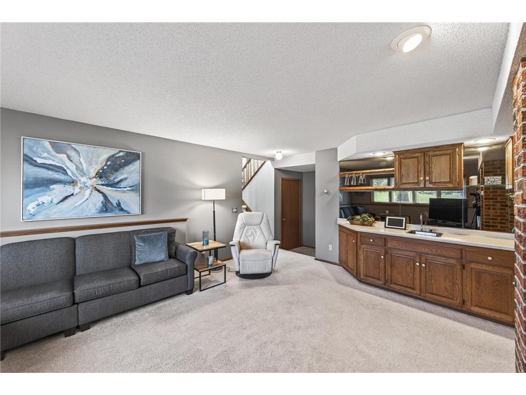 4615 Deerwood Lane N Plymouth MN 55442 7056402 image18