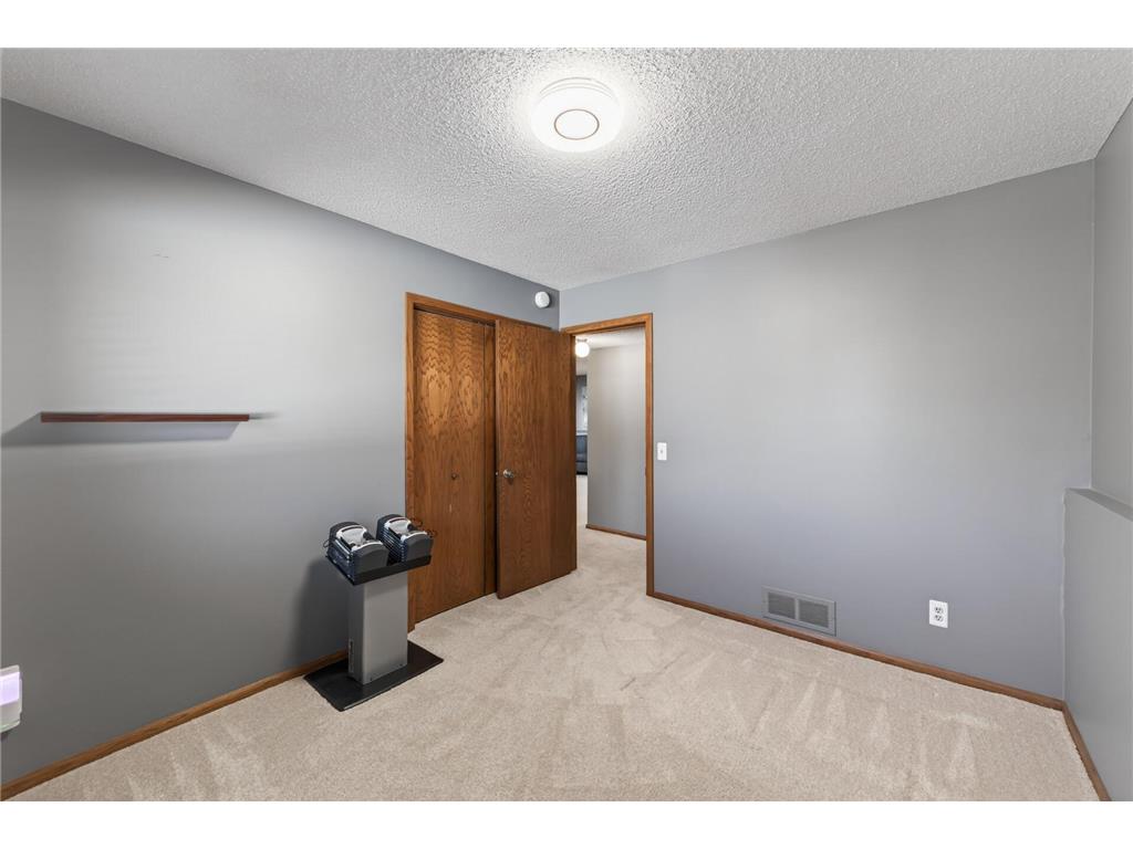4615 Deerwood Lane N Plymouth MN 55442 7056402 image22