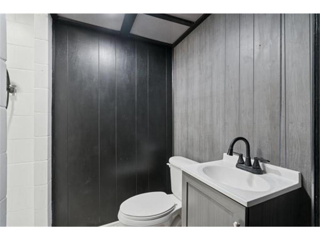 4615 Johnson Street NE Columbia Heights MN 55421 7031412 image23