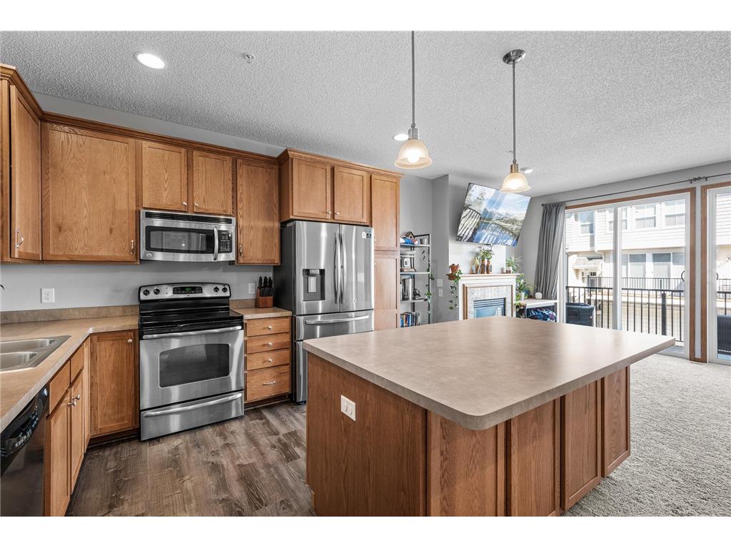 4615 Victor Path #4 Hugo MN 55038 6700035 image1