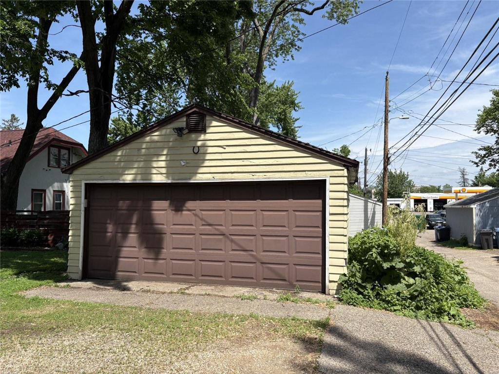 4617 Columbus Avenue Minneapolis MN 55407 7086673 image4