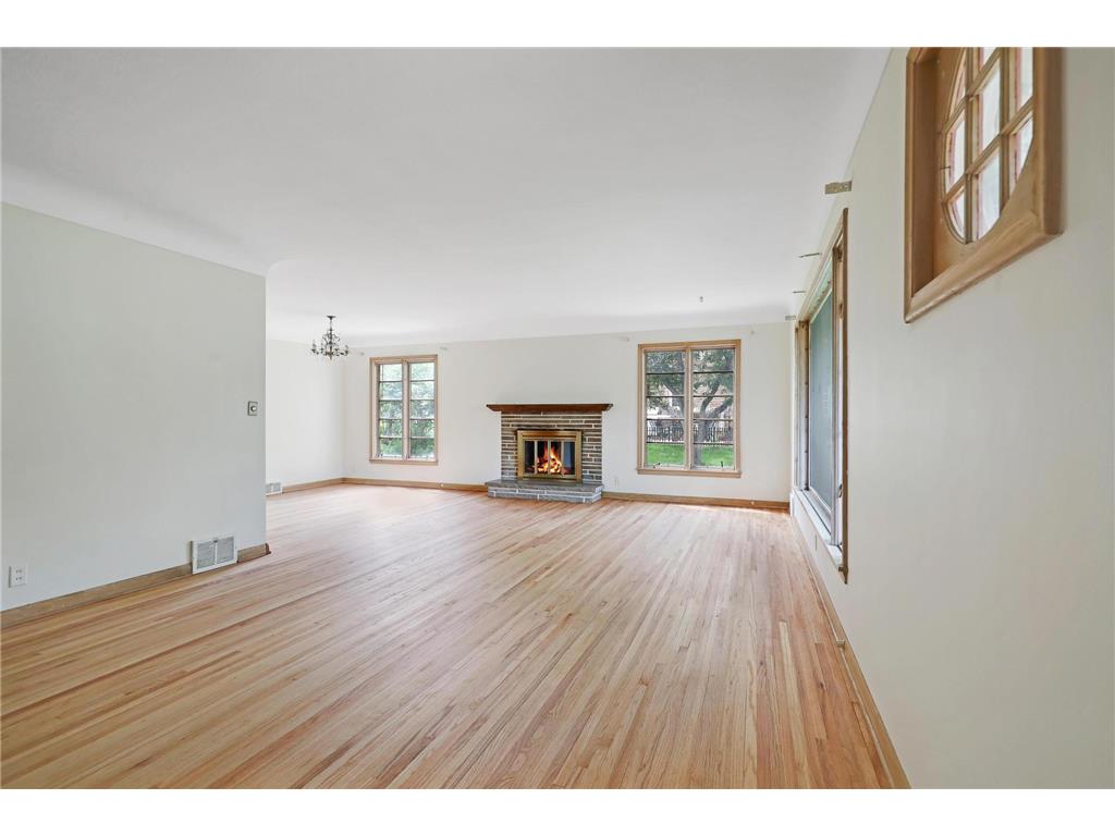 4617 Vallacher Avenue Saint Louis Park MN 55416 6369076 image1