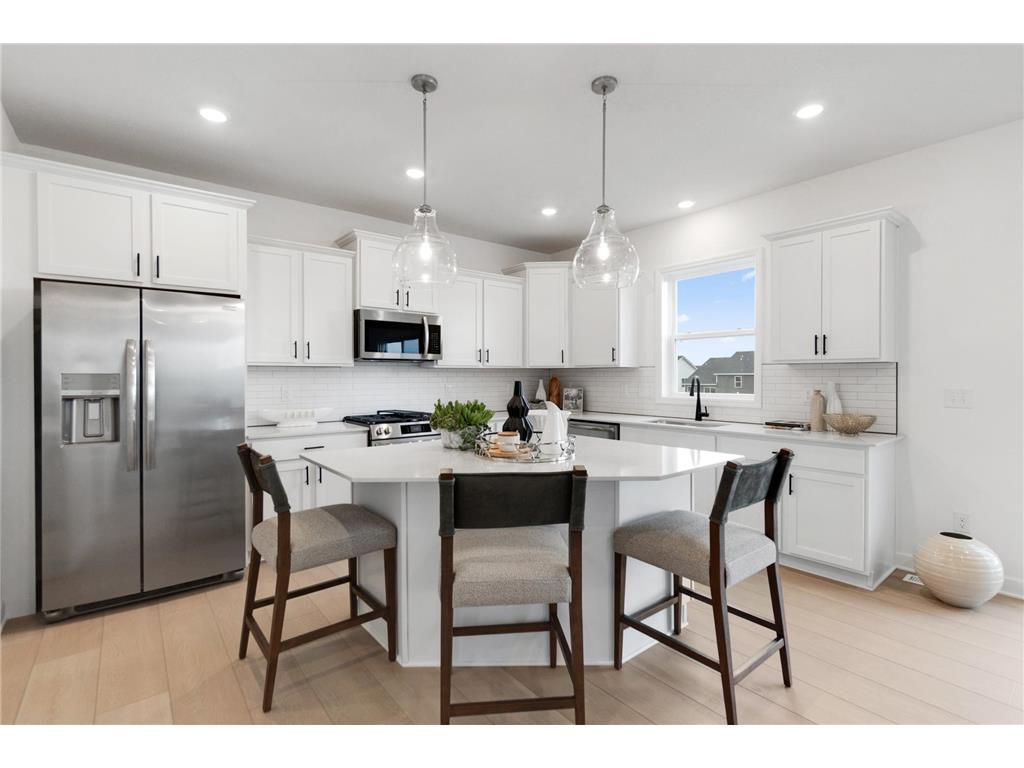 4618 Buckingham Drive NW Rochester MN 55901 6816475 image1