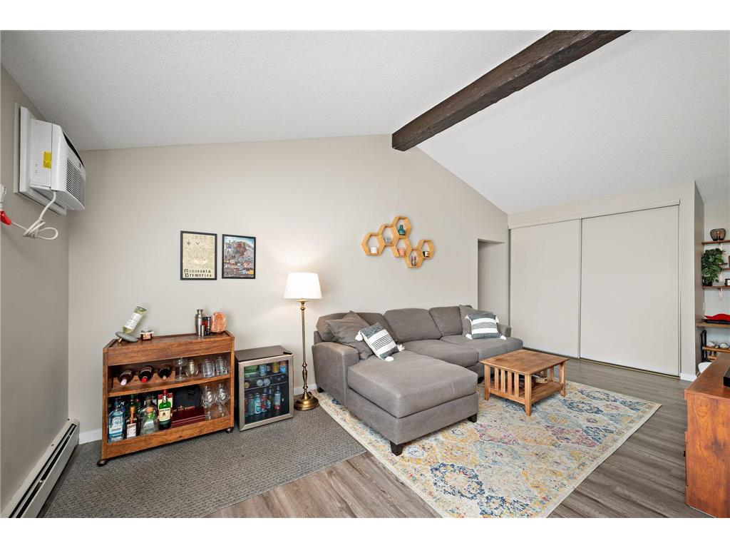 4618 Cedar Lake Road S #6 Saint Louis Park MN 55416 6818269 image8