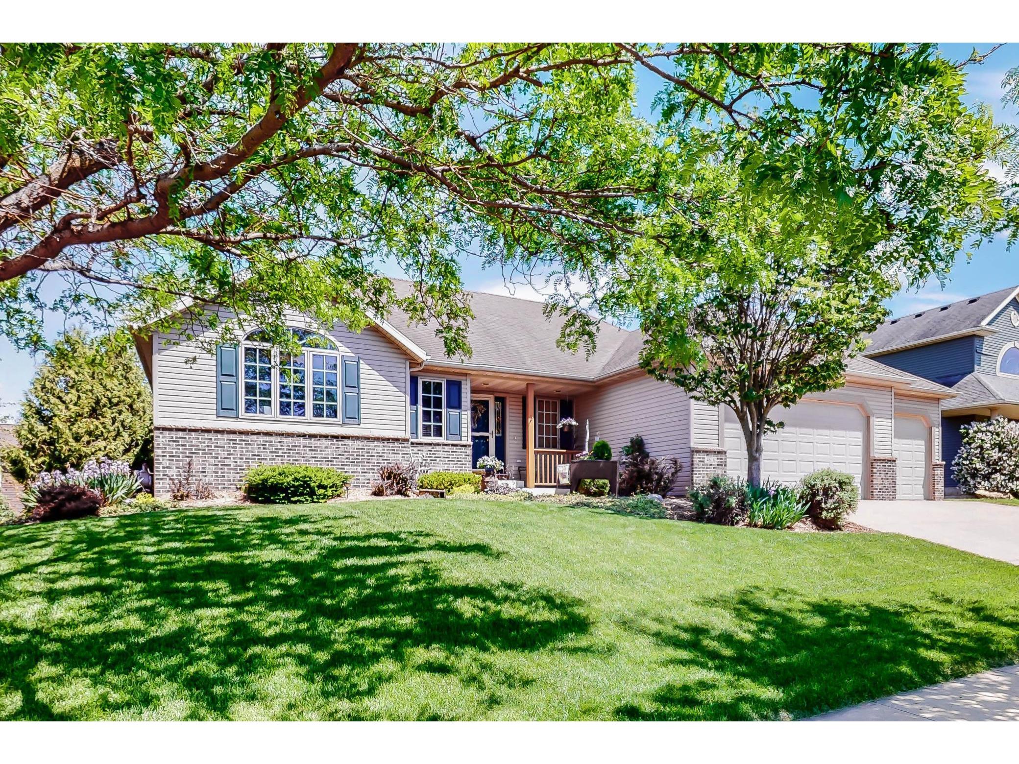 4618 Cornwall Drive NW, Rochester, MN 55901 MLS 6002285 Edina Realty