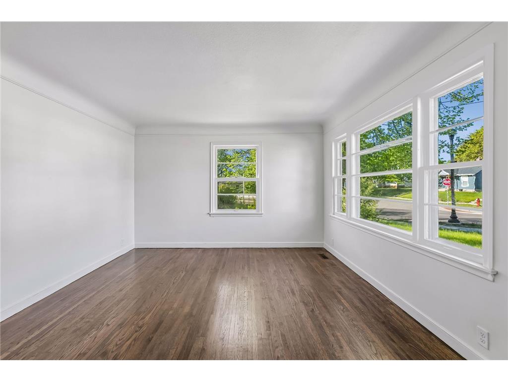 4618 Thomas Avenue N Minneapolis MN 55412 7073774 image9