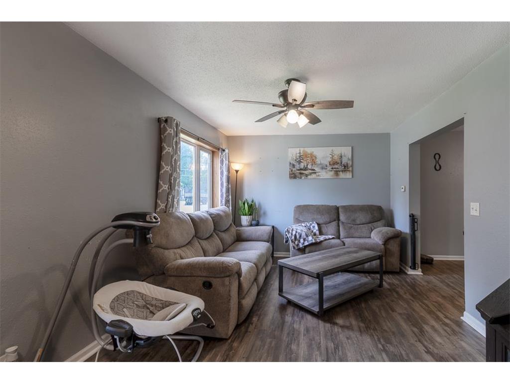 462 E Washington Street Le Center MN 56057 7083546 image10
