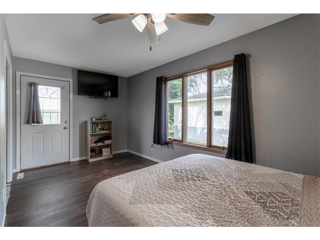 462 E Washington Street Le Center MN 56057 7083546 image15