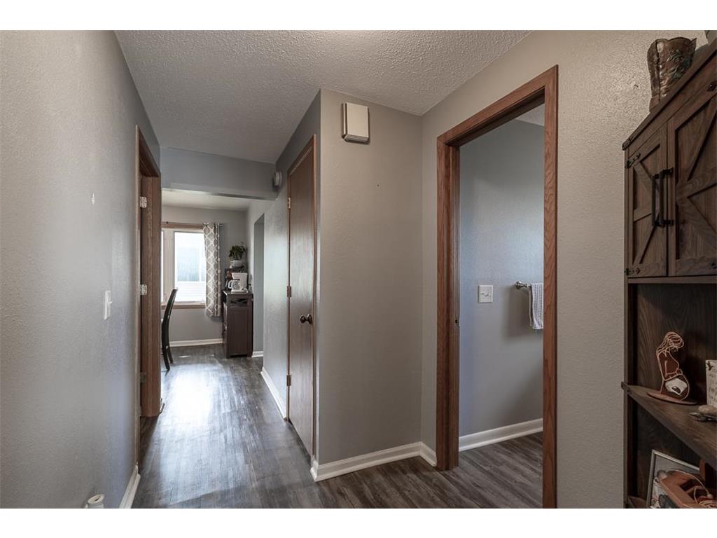 462 E Washington Street Le Center MN 56057 7083546 image19