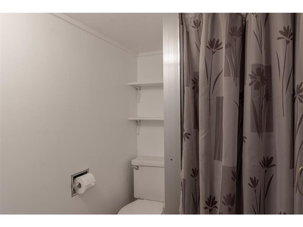 462 E Washington Street Le Center MN 56057 7083546 image28