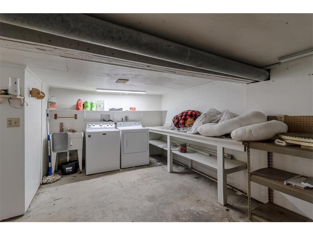 462 E Washington Street Le Center MN 56057 7083546 image30